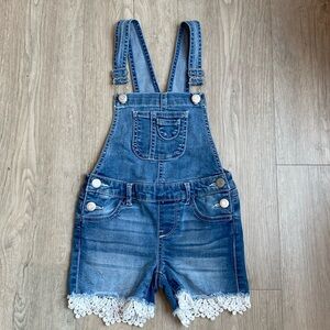 HIPPIE GIRL size 4 Demin Jumper with white lace.